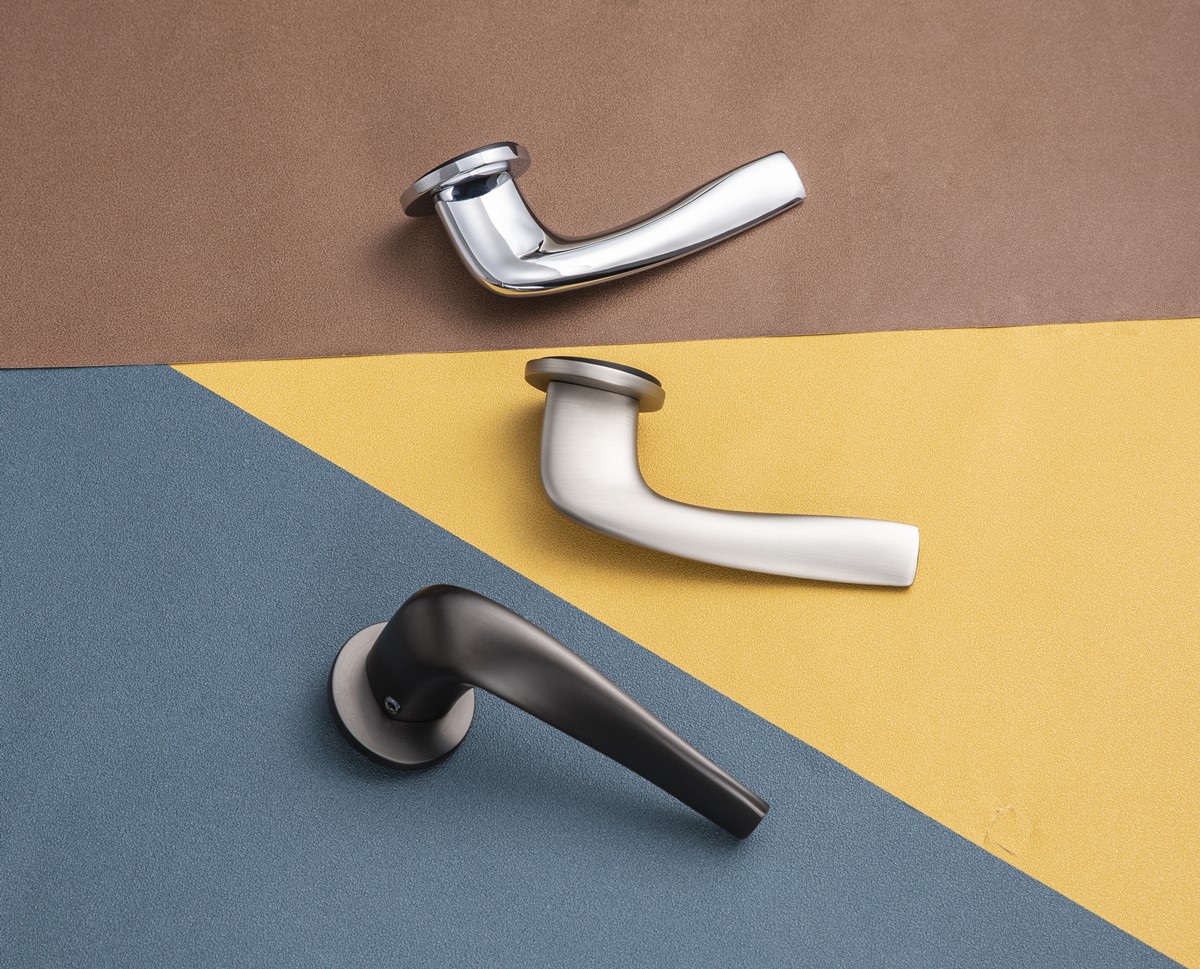Door handle color customization service