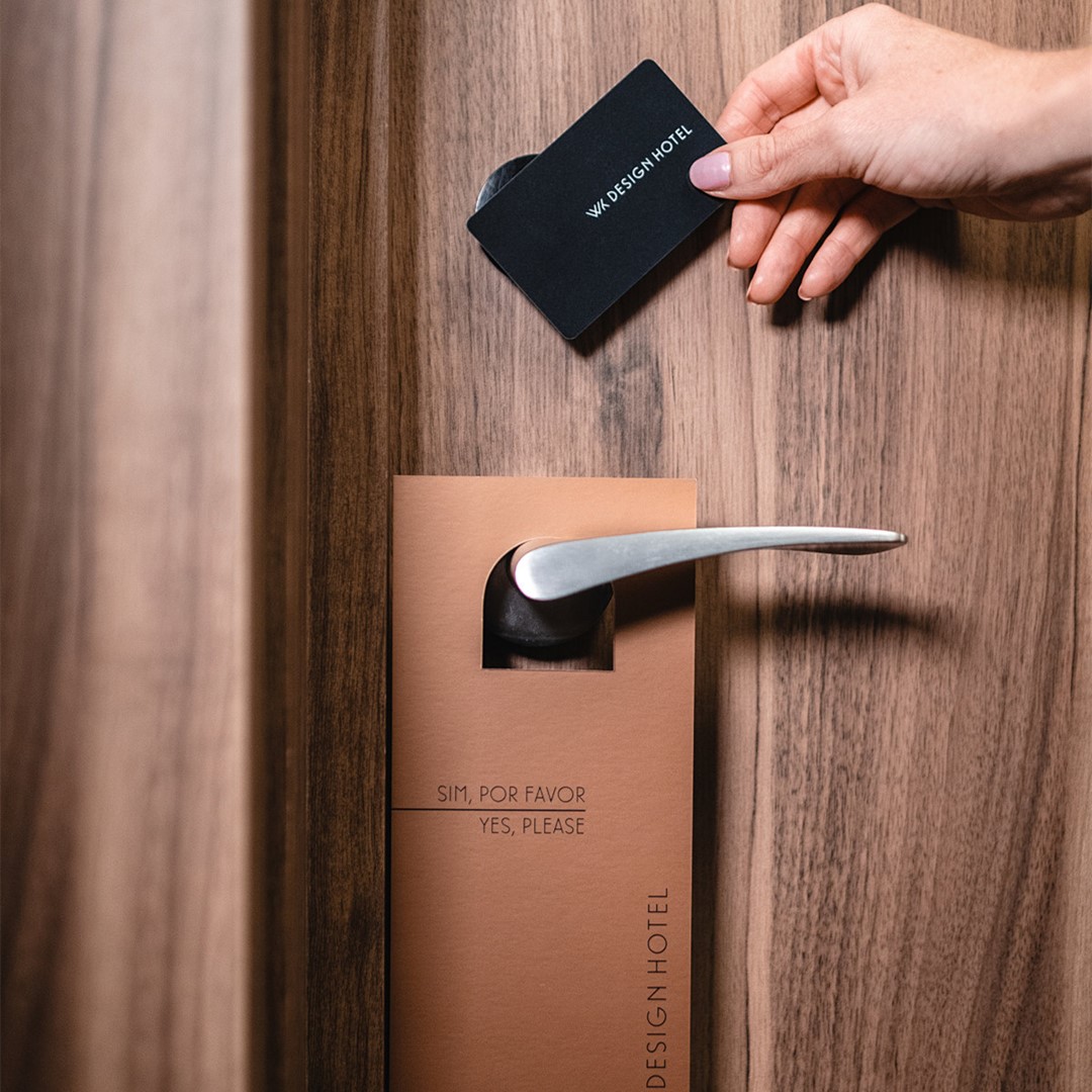 Residential vs. Commercial Door Handles: 7 Key Differences You Must Know