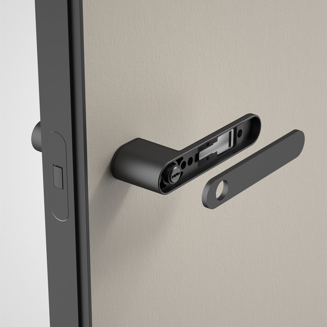 
With invisible cylinder hole on the front handle andturning knob on the back handle.